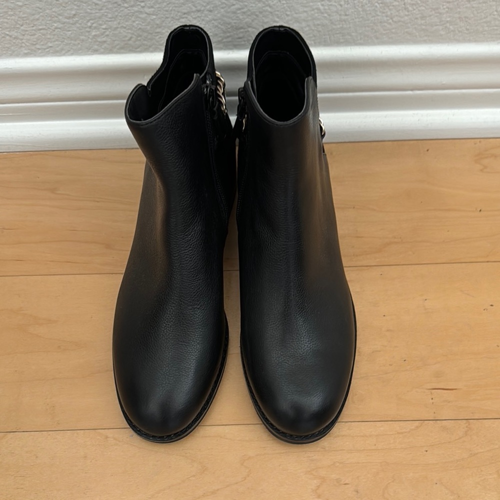 Cole Haan Black Indina Leather Boots Size 7.5 B